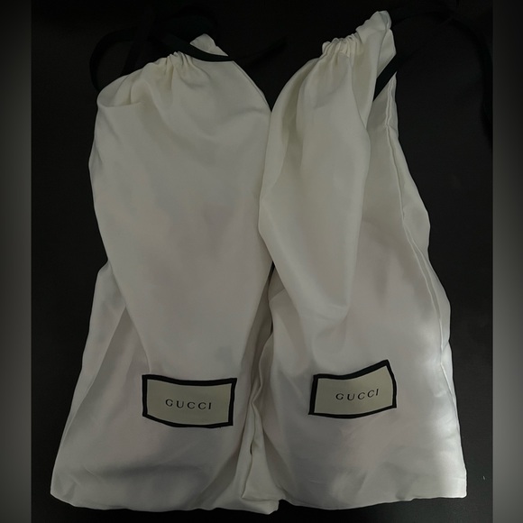 Gucci women’s slides pink rubber flip flops - size 8 - Picture 6 of 8